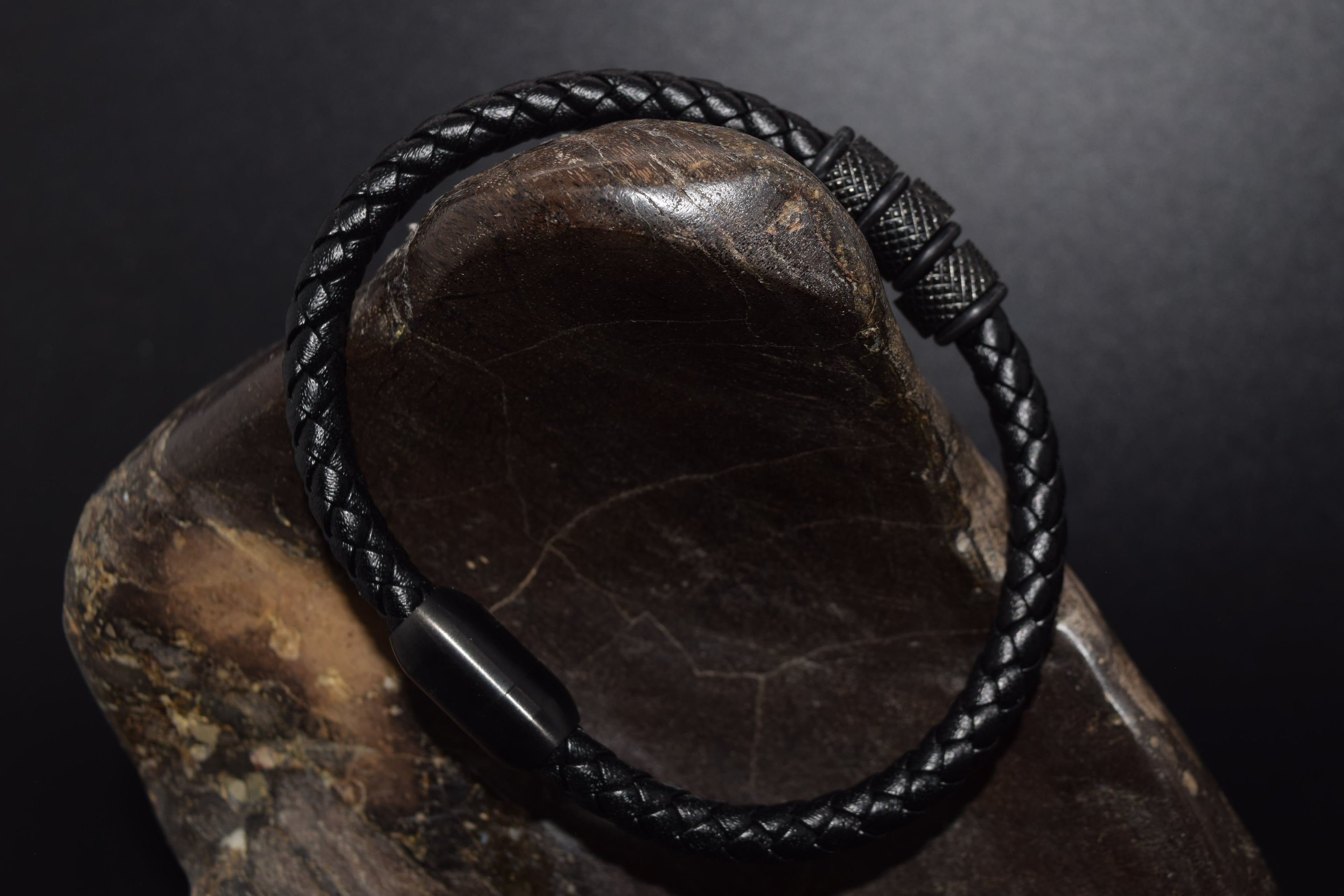 Black Leather Magnetic Clasp Bracelet
